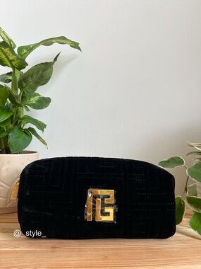 Balmain Velvet Toiletry Pouch